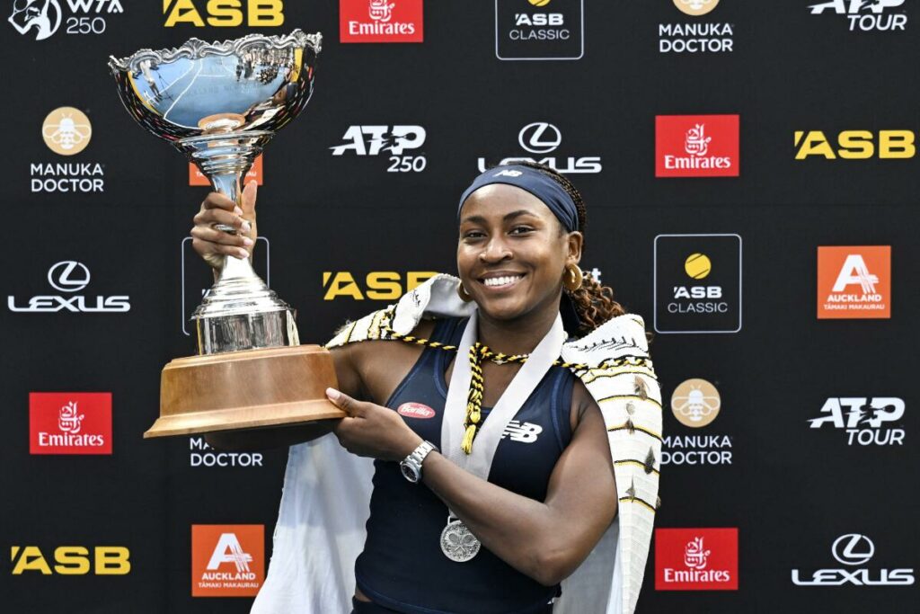 Gauff retiene título en Auckland tras vencer a Svitolina