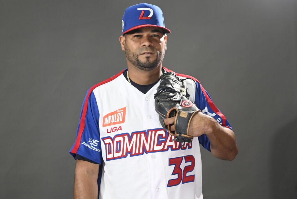 Esmil Rogers sube a la lomita en semifinales de Serie del Caribe 2023