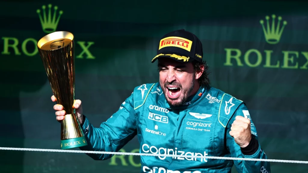 Aston Martin busca extender contrato de Fernando Alonso
