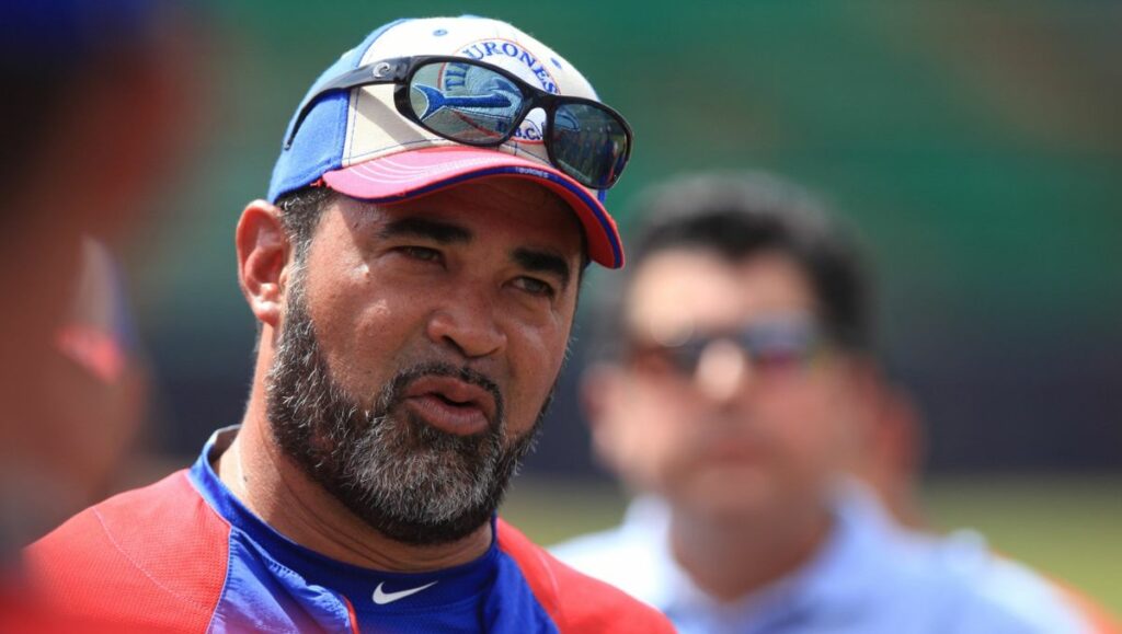 Ozzie Guillén es ratificado como manager de los Tiburones de La Guaira