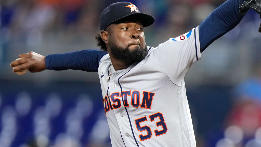 Urquidy y Javier se pierden el resto de la temporada, serán sometidos a Tommy John