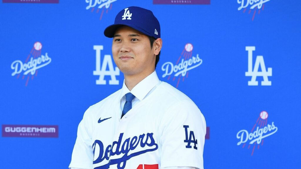 Ohtani es presentado como jugador de los Dodgers