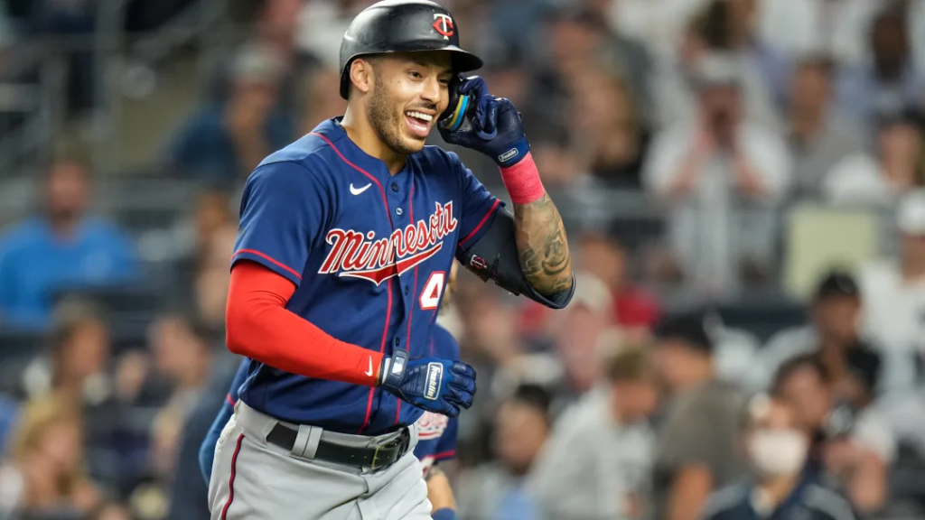 Mets de Nueva York estarían contemplando firmar a Carlos Correa