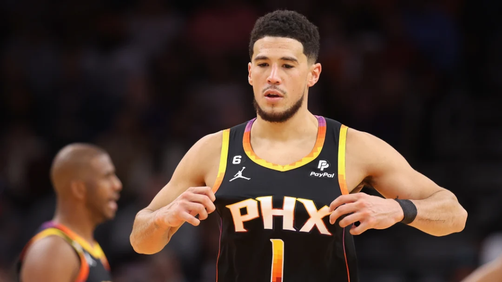 Devon Booker se lesiona | ¿Cuándo regresará a los Suns?
