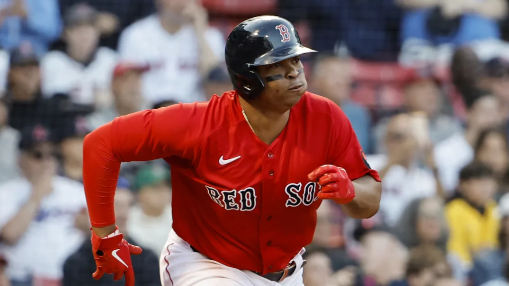 Boston Red Sox y Rafael Devers acuerdan por $17.5 millones para evitar el arbitraje salarial
