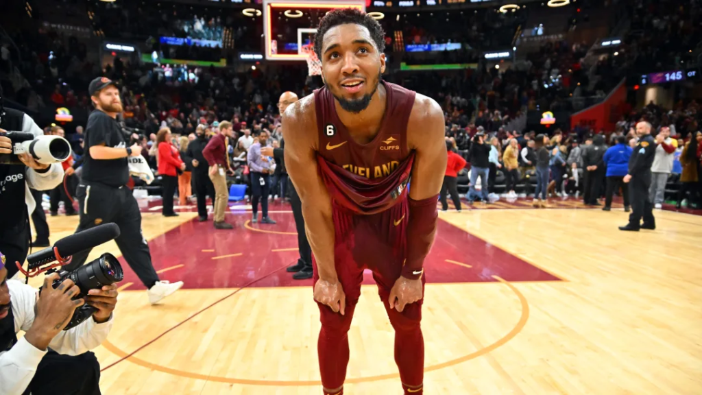 Donovan Mitchell: Séptimo en la historia de la NBA con al menos 70 puntos en un juego