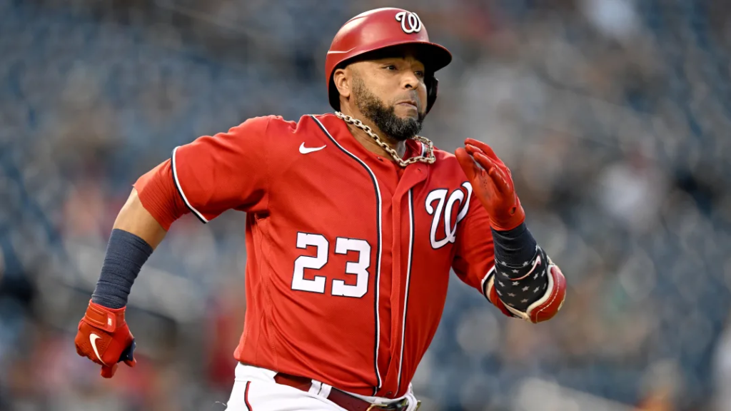 Nelson Cruz firma con los Padres de San Diego para 2023