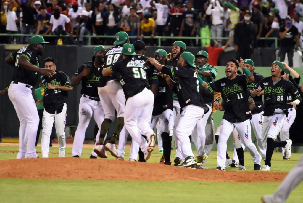 Las Estrellas Orientales sellan su pase a la Serie Final tras vencer 3 a 2 a las Águilas