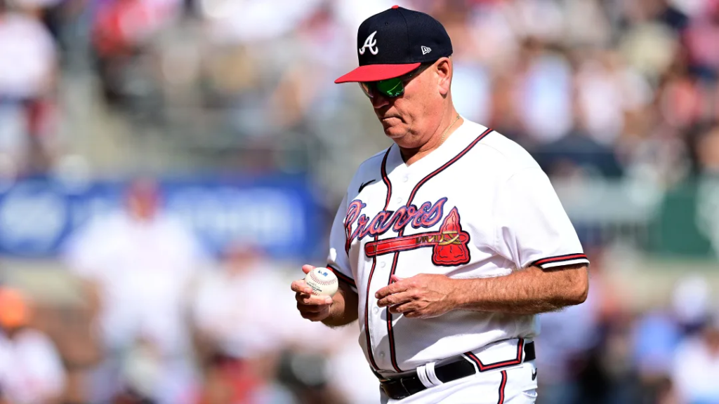 Atlanta Braves tendrán a Brian Snitker hasta la campaña 2025