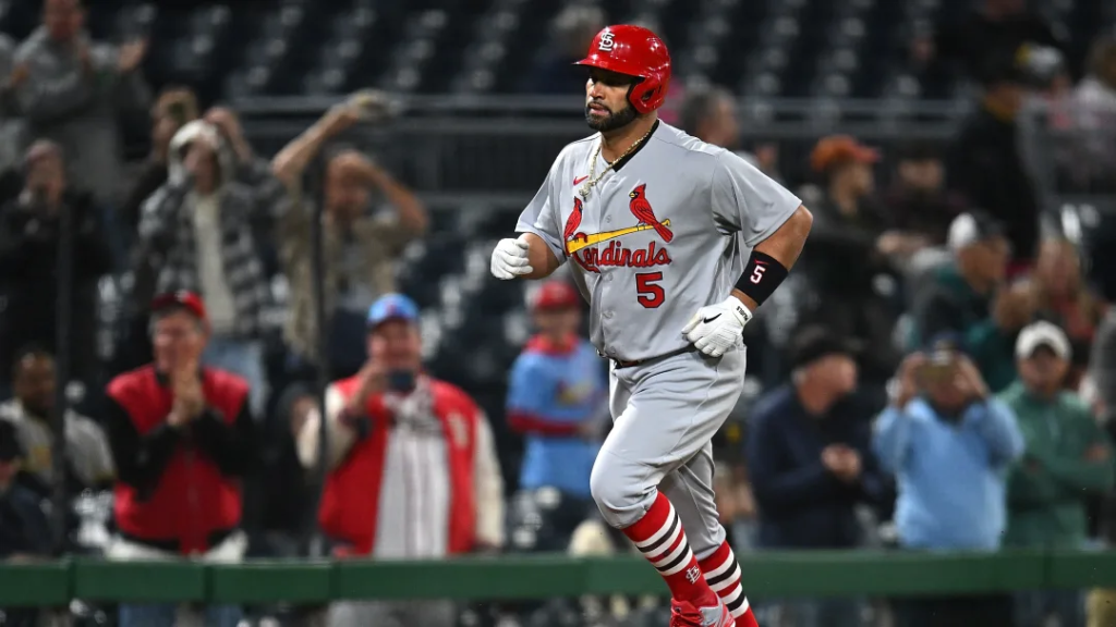 Albert Pujols dice presente en el encuentro de celebridades del Juego de Estrellas de la NBA