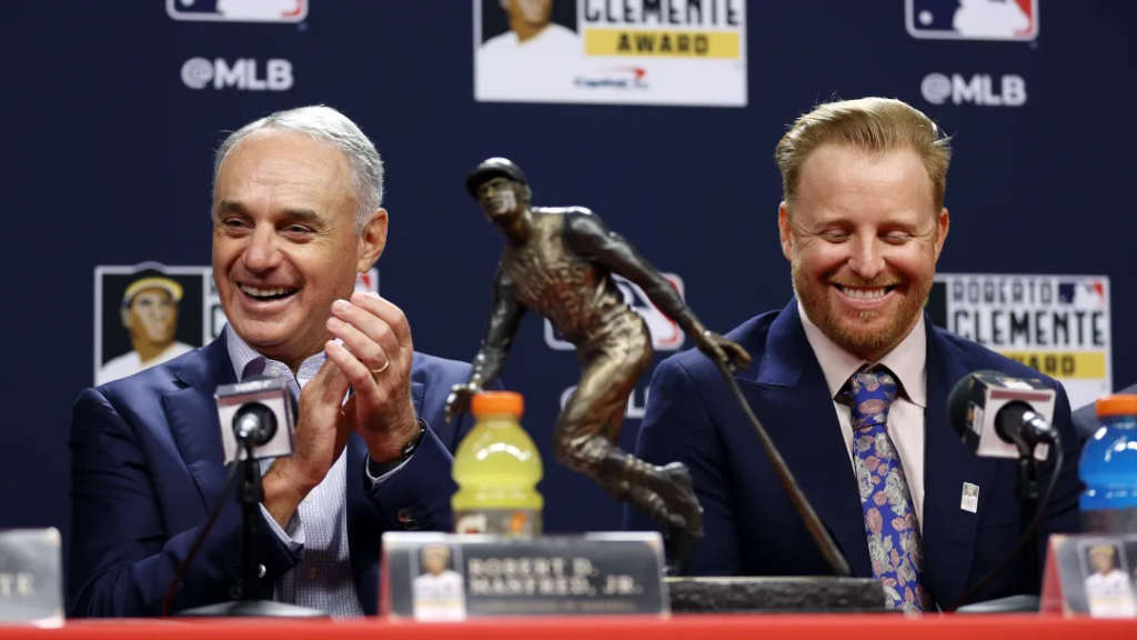 La “regla panamericana” se mantendrá en la MLB para juegos de ronda regular
