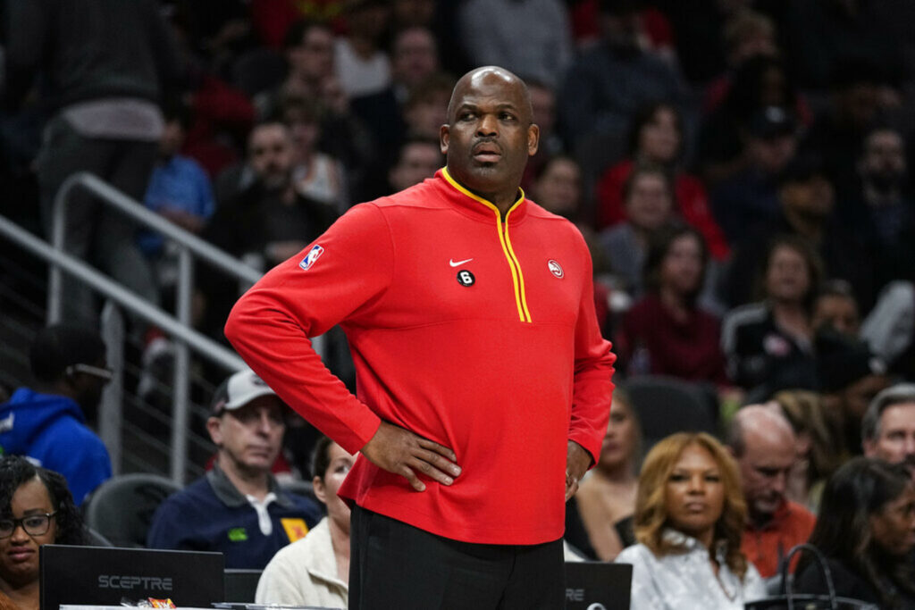 McMillan es despedido por los Hawks