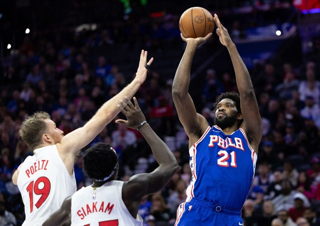 Joel Embiid y los Sixers consiguen tercer triunfo al hilo