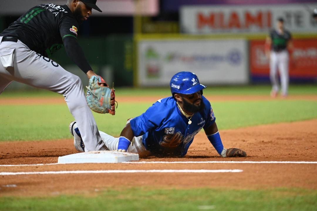 Licey vence a Estrellas y amplian ventaja sobre el Escogido