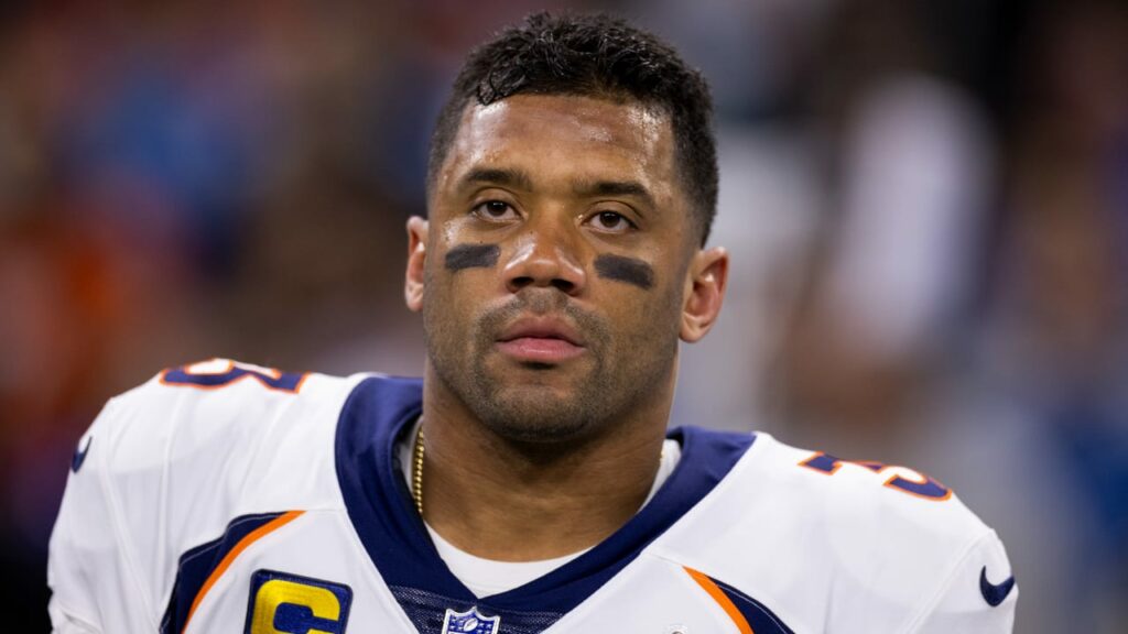 Broncos envían a Russell Wilson a la banca