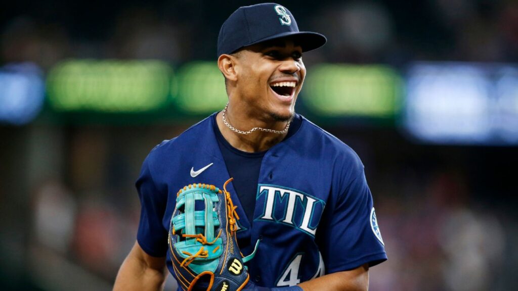Julio Rodríguez recibe el bono pre-arbitraje más alto en MLB