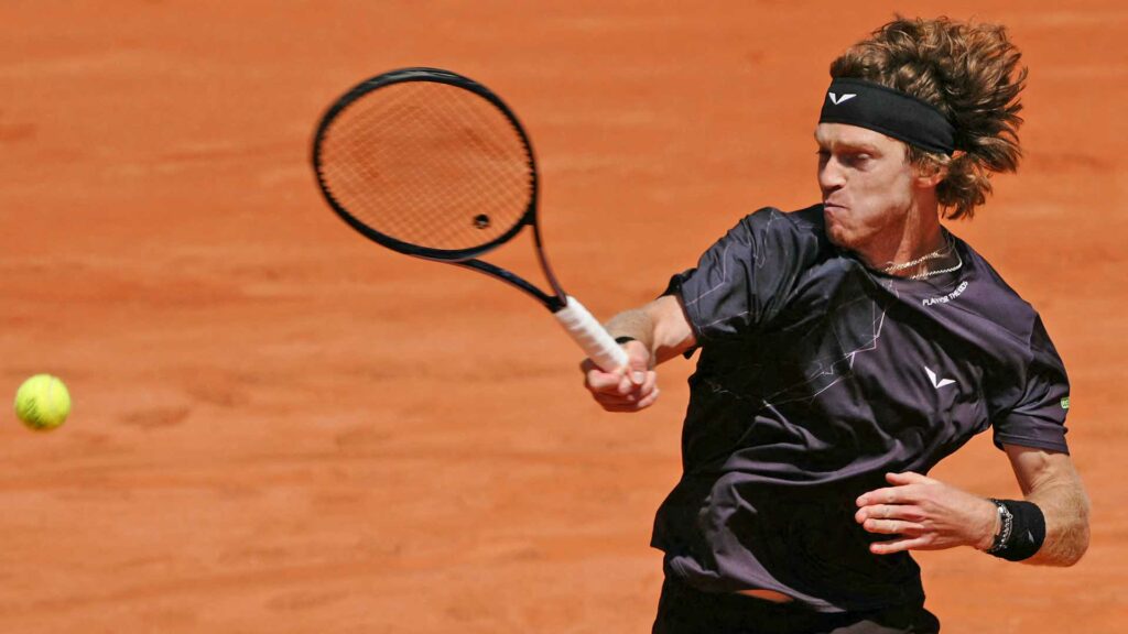 Rublev cae eliminado sorpresivamente en Roland Garros