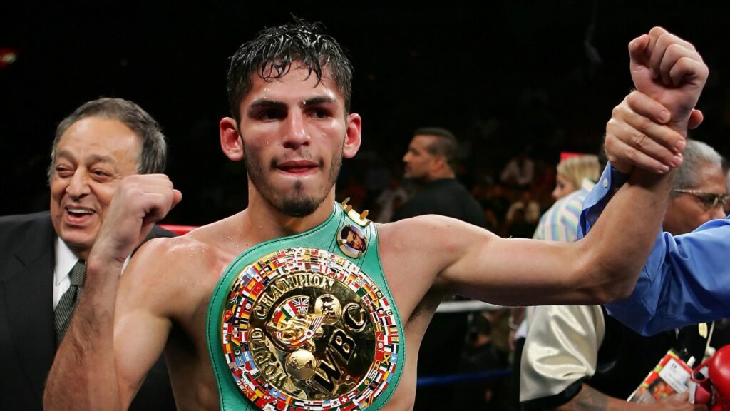 Jorge Linares anuncia su retiro del boxeo