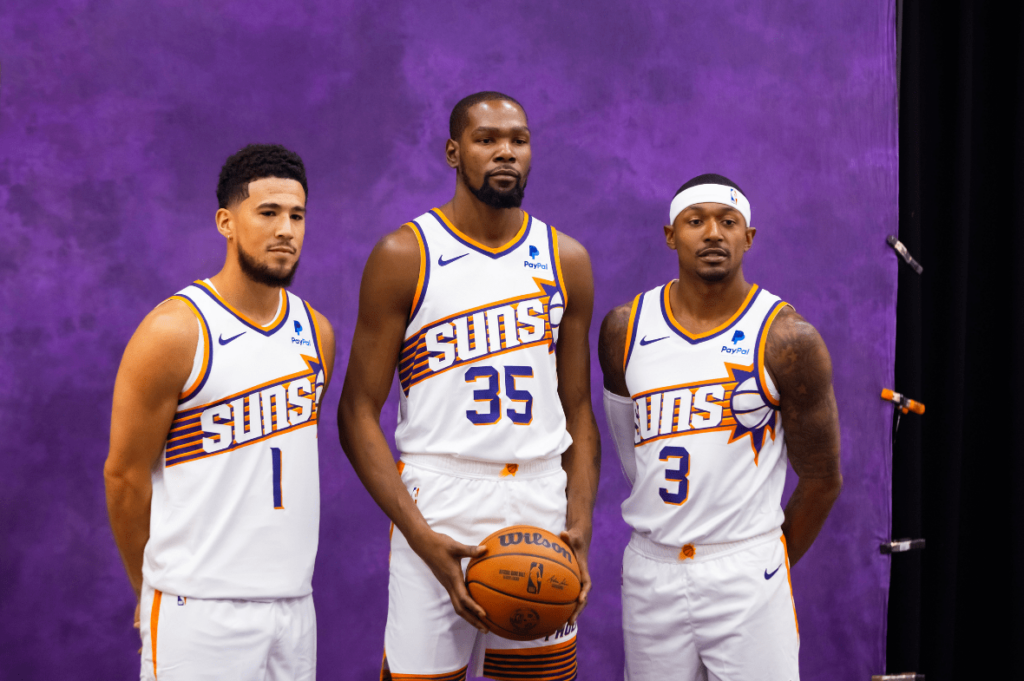 Bradley Beal y Devin Booker no tienen fecha de regreso