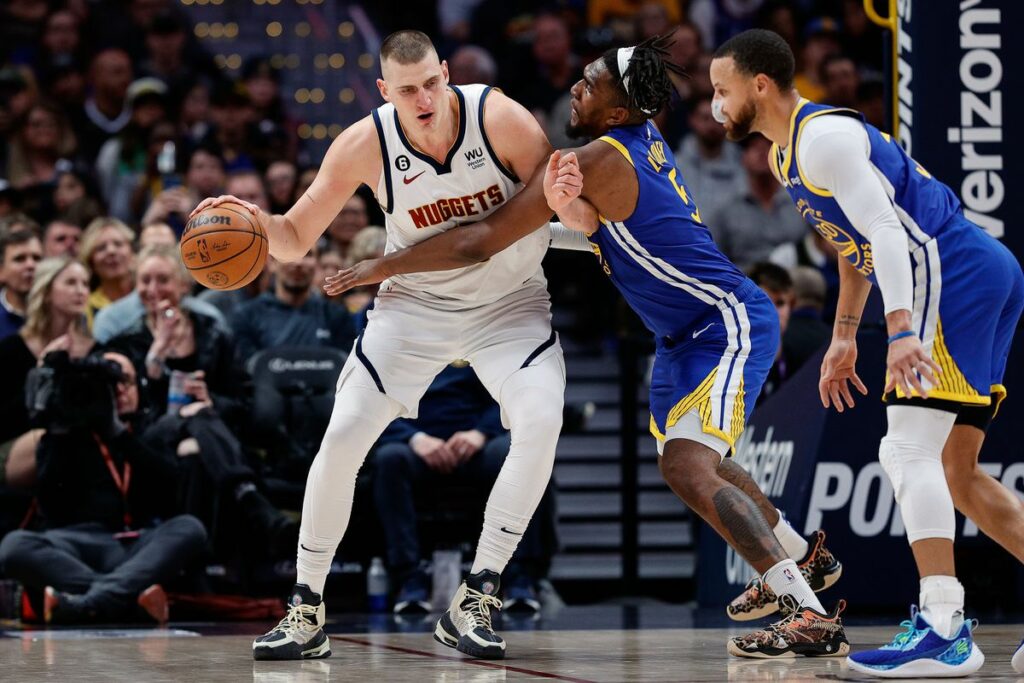 NBA da a conocer los premios del mes de noviembre