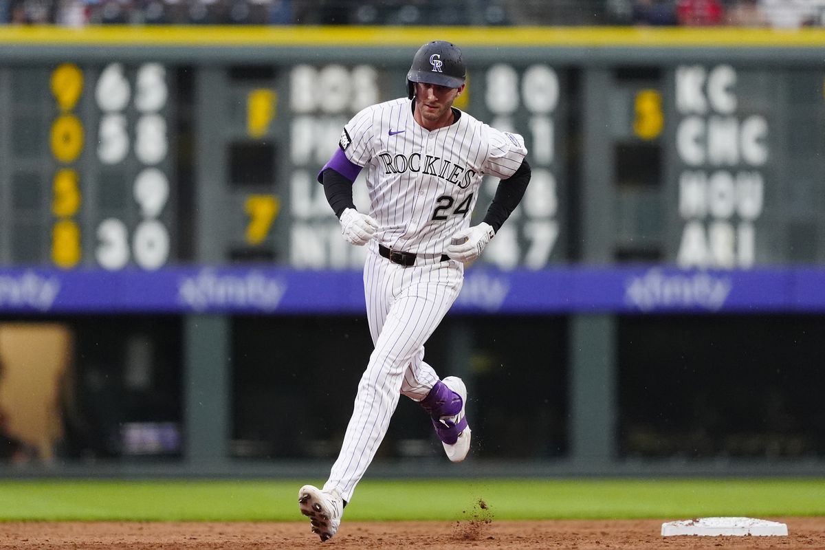 Yankees traspasan por el tercera base Ryan McMahon