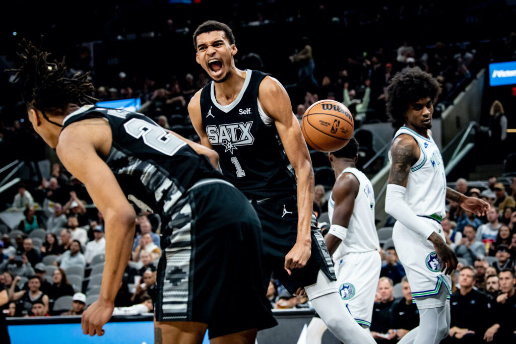 Los Spurs de Wembanyama se imponen a los Timberwolves por la mínima