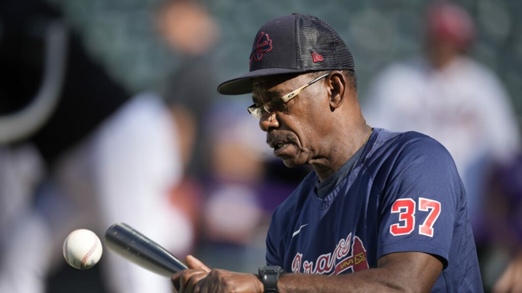 Ron Washington es contratado como manager de los Angelinos de Anaheim